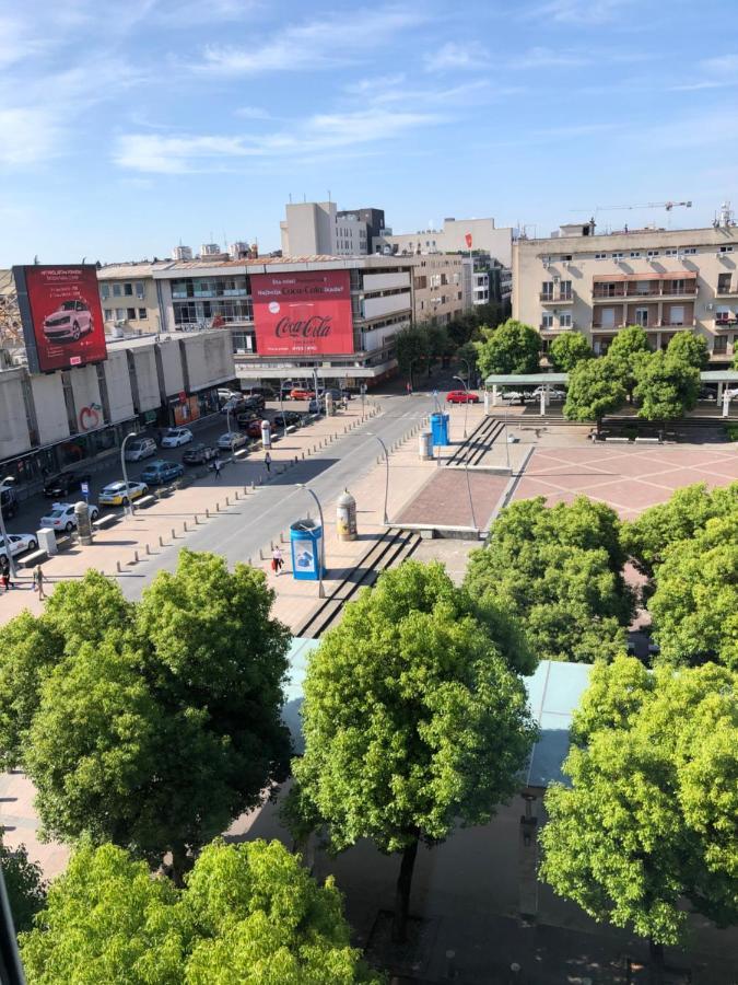 Square Apartment 波德戈里察 外观 照片
